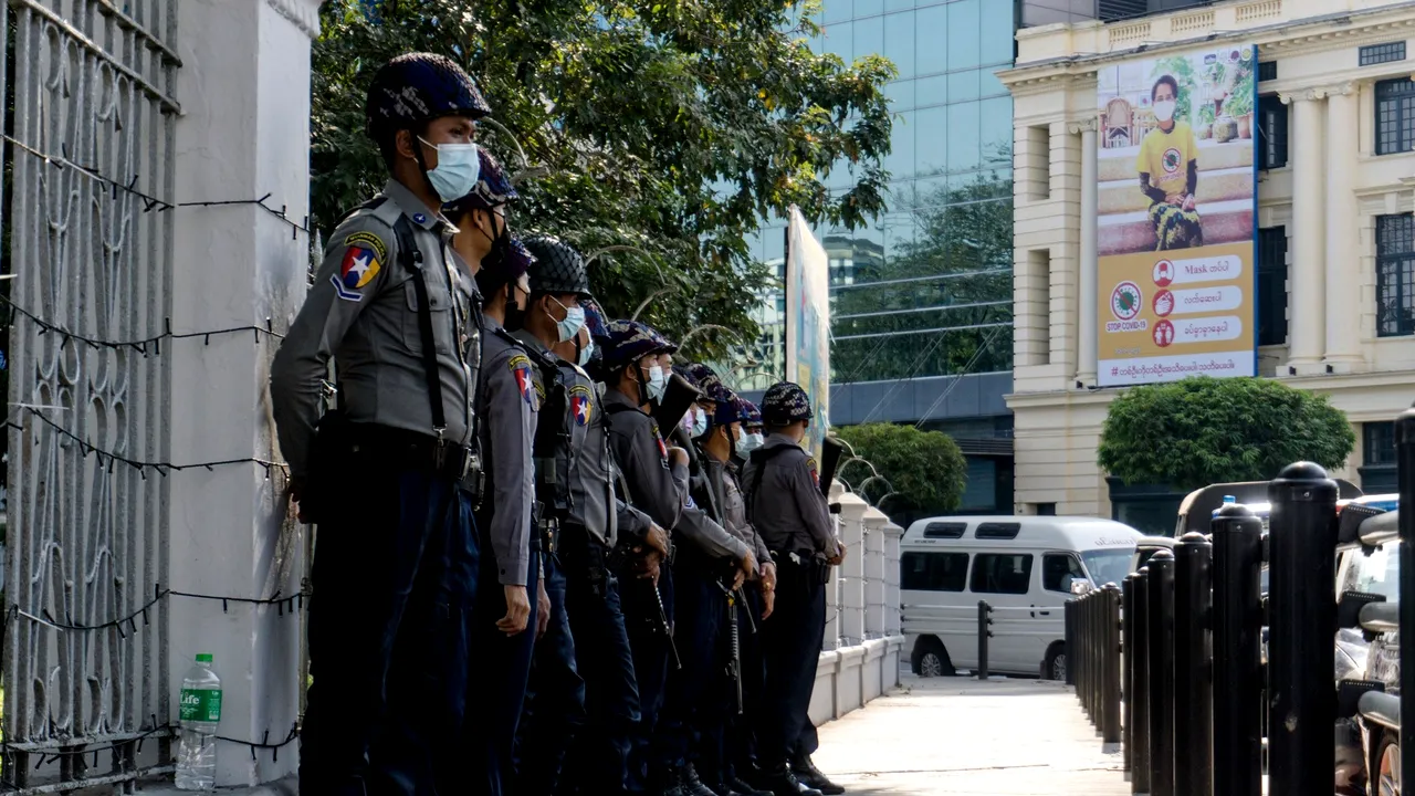 Lovitura de stat din Myanmar: Armata a blocat accesul populaţiei la Facebook 