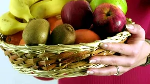 Bananele ar putea fi soluţia pentru stoparea răspândirii virusului HIV