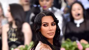 Met Gala 2019 | Kim Kardashian şi-a făcut apariţia „udă leoarcă” la cel mai aşteptat eveniment al anului