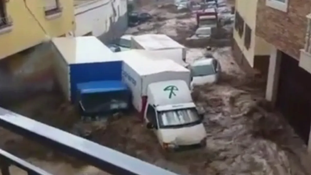 O româncă a murit în inundaţiile din sudul Spaniei. Anunţul a fost făcut de autorităţile din Estepona