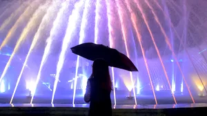 „Simfonia Apei” revine, de vineri, la Fântânile Urbane din centrul Bucureştiului