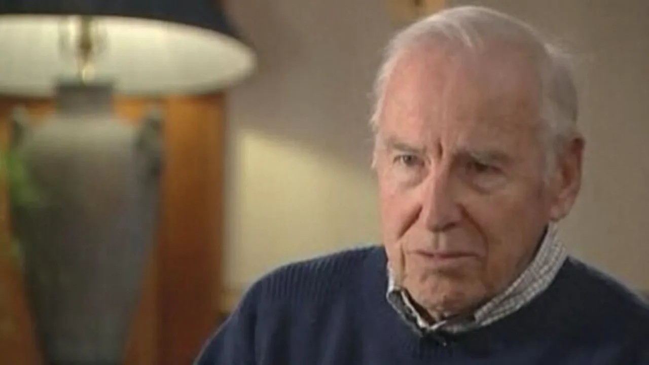 James Lovell, comandantul misiunii lunare Apollo 13, a murit la vârsta de 97 de ani