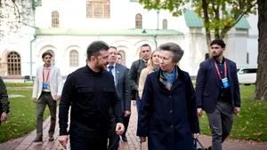 Prinţesa Anne a Regatului Unit a făcut o vizită surpriză în Ucraina şi s-a întâlnit cu Zelenski