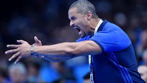 Didier Dinart şi Thorir Hergeirsson, desemnaţi antrenorii anului 2016 în handbal