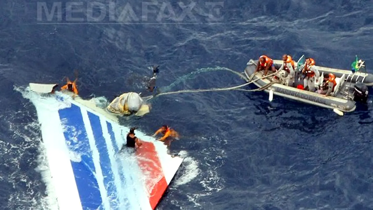 Care a fost cauza prăbuşirii avionului Air France în iunie 2009? Raportul va fi prezentat familiilor, la trei ani după catastrofă
