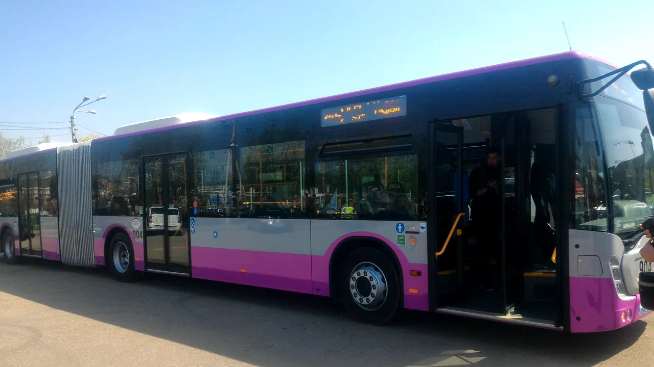 Autobuz cu hidrogen, testat la Cluj-Napoca. Călătoriile cu autobuzul testat vor fi gratuite în timpul turneului de promovare