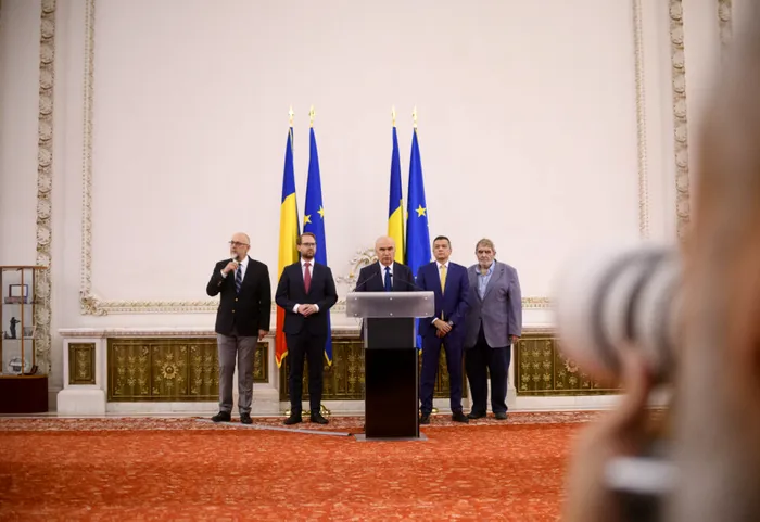 POLITIC Ședință tensionată a coaliției: Guvernul își asumă răspunderea pe reforma administrației și relansarea economică. Discuții aprinse pe bugetul pe 2026 – surse