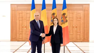 Consolidarea securității pe flancul estic, tema discuțiilor dintre Bolojan și Maia Sandu după cazul dronei de la Galați