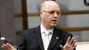 Andrei Alexandru spune că se înscrie în cursa pentru şefia PSD