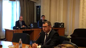 Dragomir, mărturii în comisia SRI despre finanţări pentru anumite trusturi şi angajări la comandă