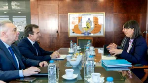 Politico: Guvernul grec continuă să se certe cu Kövesi în cazul de fraudă agricolă