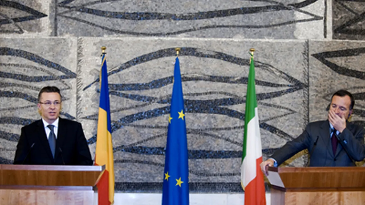 Frattini: Să fie informate autorităţile italiene când vin persoane care au comis delicte