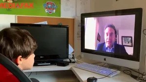 Şcoala de acasă îi afectează pe copii mai mult decât s-ar putea crede