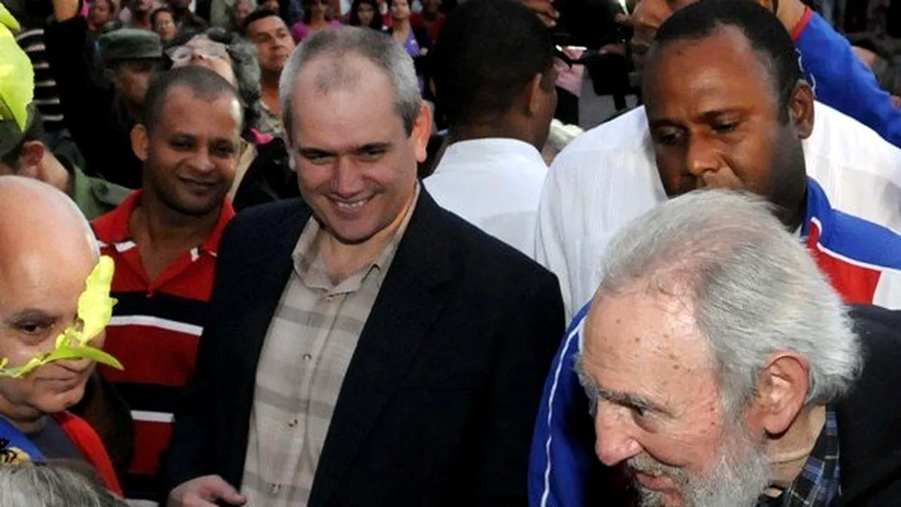 Fidel Castro şi-a făcut apariţia în public pentru a vota în cadrul alegerilor legislative
