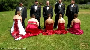 GALERIE FOTO, VIDEO | Domnişoarele de (DEZ)ONOARE. Ipostaze în care protagonistele n-au nicio şansă de a eclipsa MIREASA