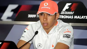 Hamilton critică circuitul de la Singapore: Sunt sigur că va fi un accident duminică