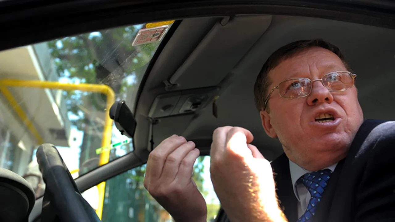 Hadăr: Preşedintele a spus că nu se poate schimba acum Guvernul, dar după vreo două luni mai vedem