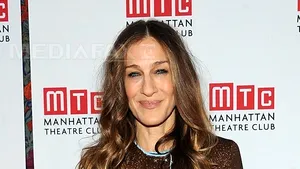 Sarah Jessica Parker va lansa o colecţie de felicitări