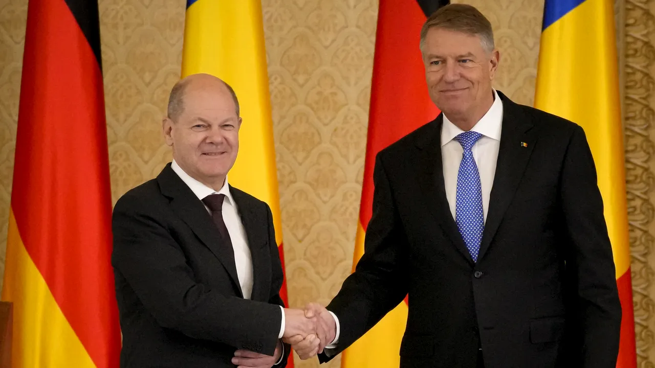 Scholz salută deschiderea în România a unui centru de întreţinere a armamentului folosit de Ucraina