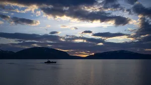 MAE: Coduri roşu şi portocaliu de ploi, inundaţii, alunecări de teren, furtuni în Norvegia