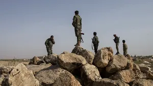 Liderul unei grupări acuzate că şi-ar fi îndemnat adepţii să ucidă străini, arestat în Bangladesh