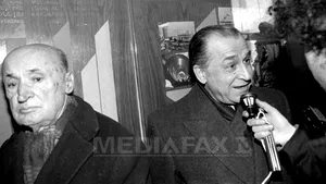 Emisiuni cu Iliescu, Caramitru, filme de Ujică şi Porumboiu, în programul dedicat Revoluţiei, la TVR