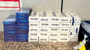 Peste 44.800 de țigări au fost descoperite pe Aeroportul Otopeni în bagajele unor pasageri