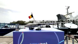 Poliţia de Frontieră a primit două drone de tip avion, cu decolare verticală