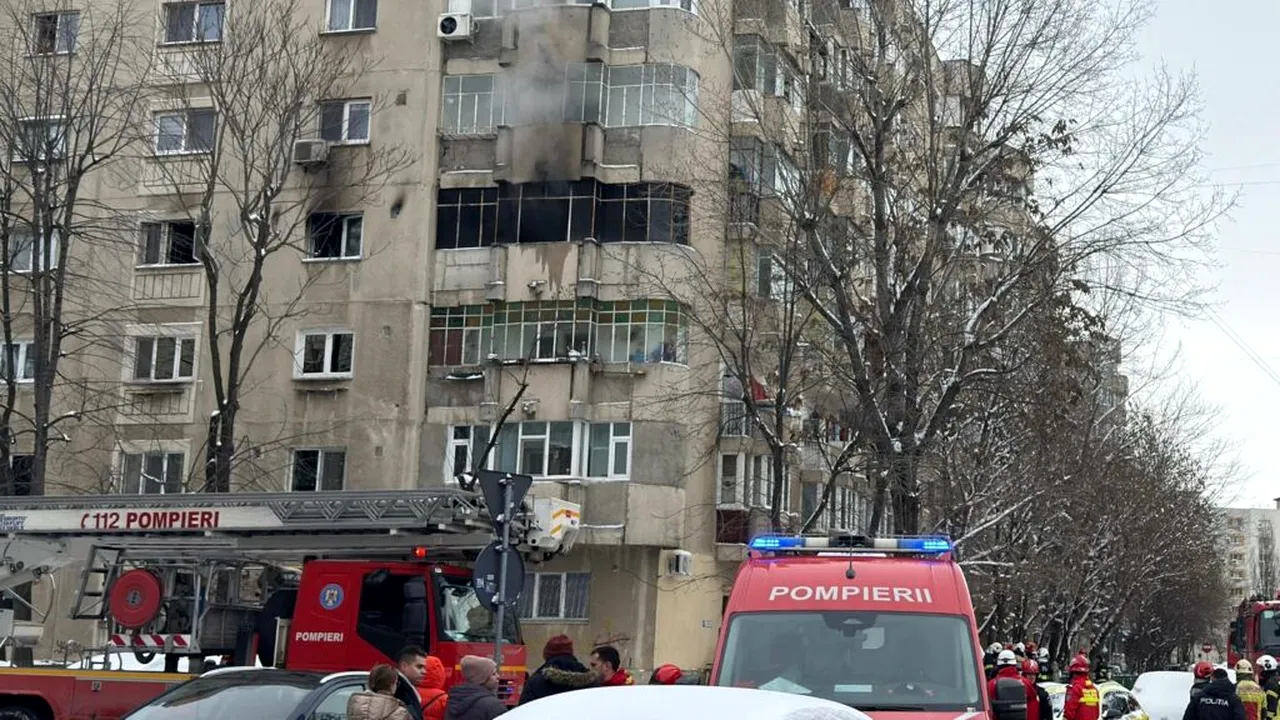 Incendiu într-un bloc din Sectorul 5 al Capitalei. O persoană a suferit arsuri