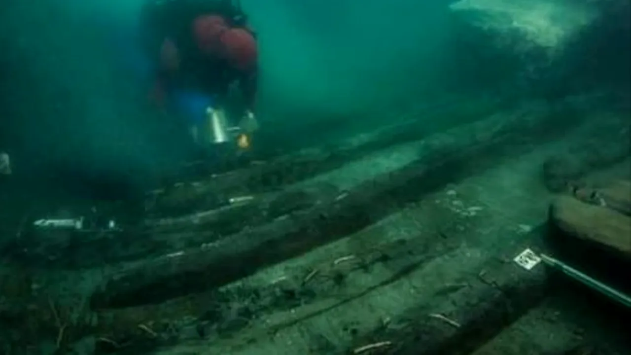 Vestigii extrem de rare ale unui oraş egiptean antic au fost descoperite în Marea Mediterană FOTO