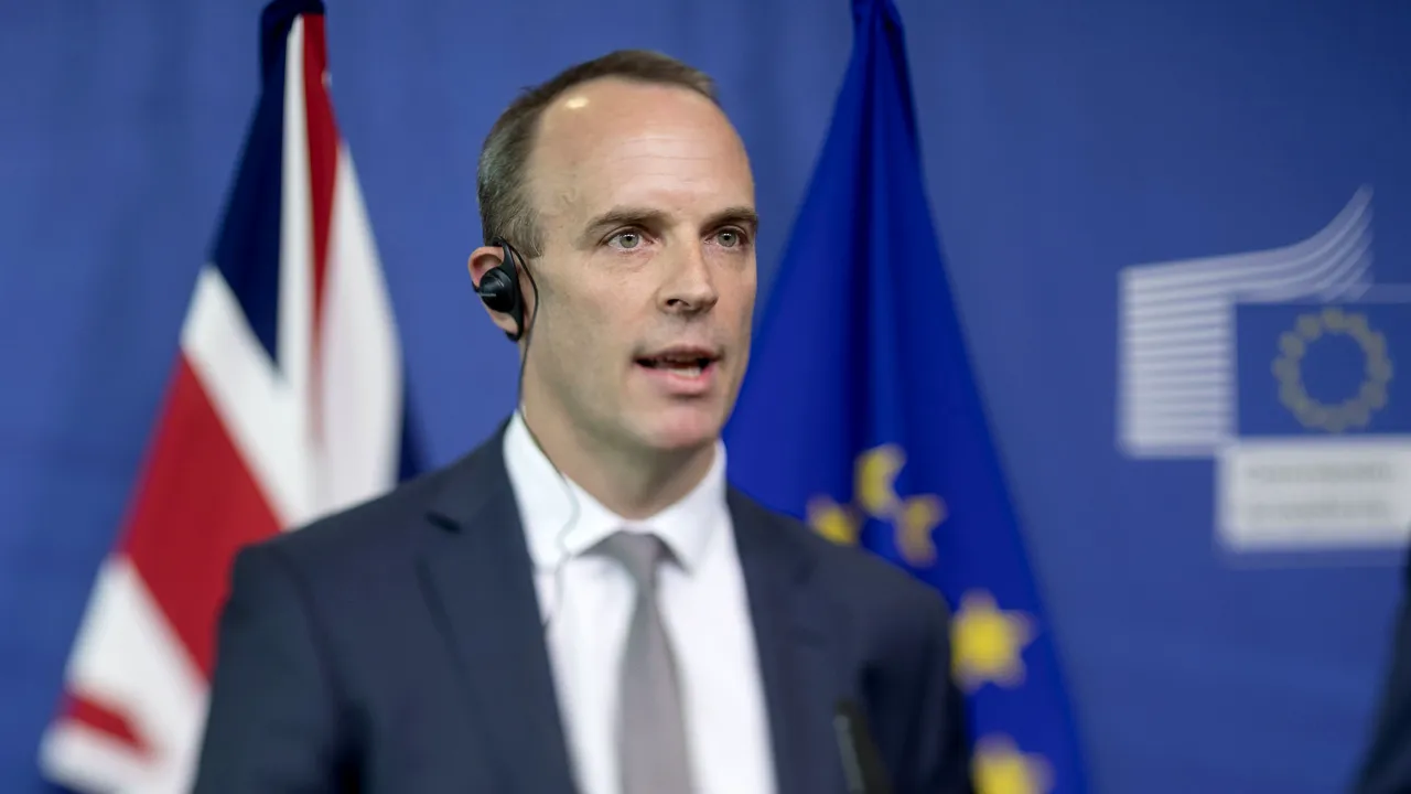 VIDEO Dominic Raab a aplaudat personalul medical din Marea Britanie pentru eforturile depuse în combaterea coronavirusului
