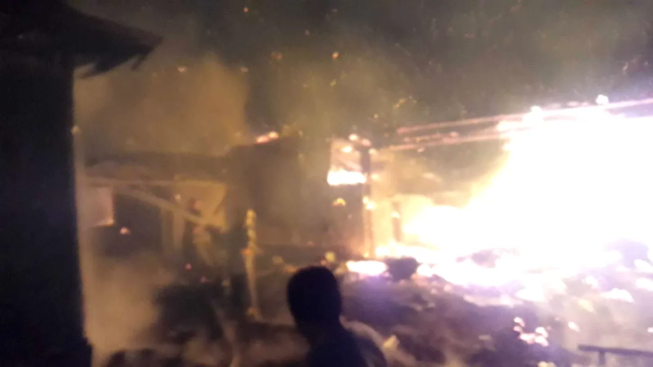 Caz REVOLTĂTOR la Suceava: O femeie a ajuns la spital după ce i-a fost incendiată casa, de Înviere | FOTO