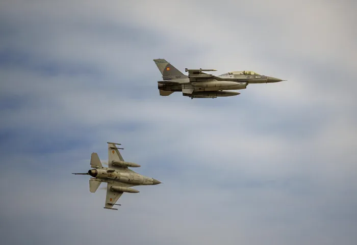 Breaking News Dronă detectată în spațiul aerian al României. Două avioane F-16 au decolat pentru monitorizarea situației la granița cu Ucraina / RO-Alert în Tulcea