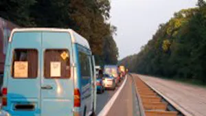 Circulaţie blocată pe autostrada Bucureşti - Piteşti din cauza unui accident
