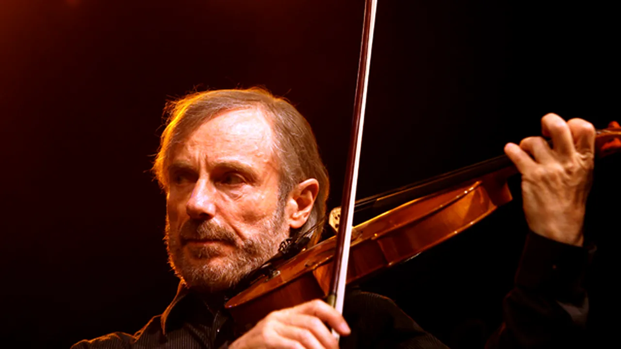 Peste 2.000 de spectatori, la concertul susţinut de Jean Luc Ponty la Bucureşti