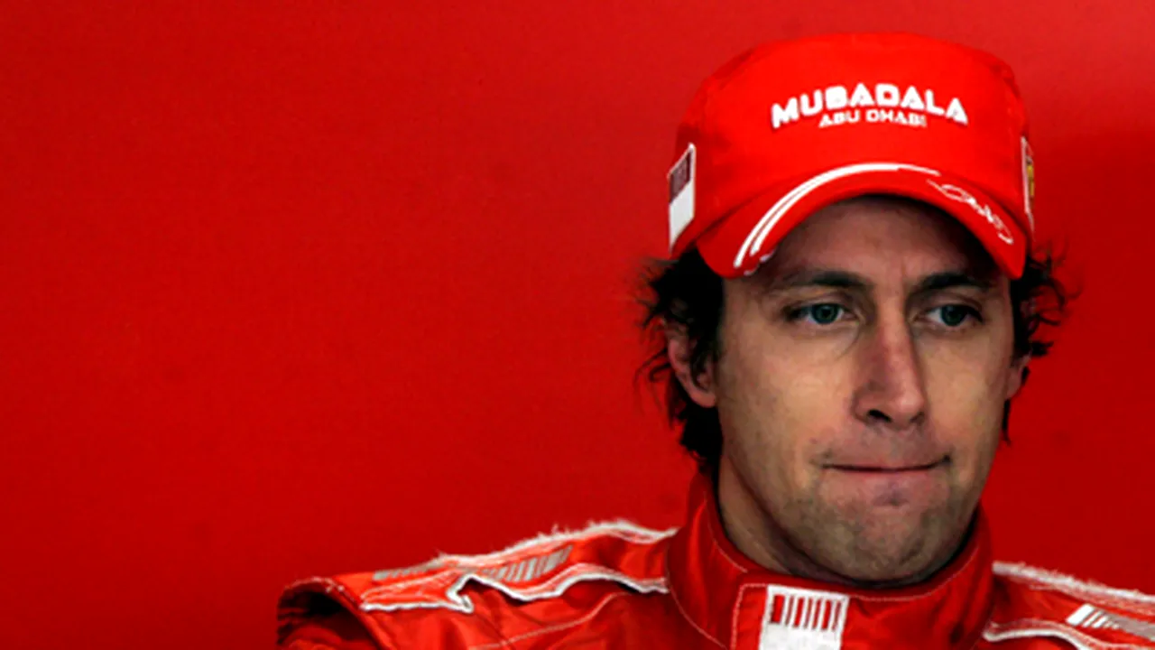 Luca Badoer, la volanul monopstului Ferrari după retragerea lui Schumacher