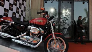 Harley-Davidson a lansat motociclete cu joystick, punând capăt unui secol de inerţie în design