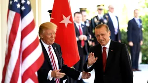 Donald Trump neagă că a permis ofensiva Turciei în Siria: PKK este un pericol mai mare decât reţeaua teroristă Stat Islamic