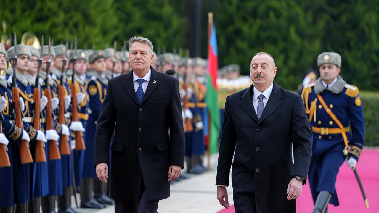 Klaus Iohannis, primit la Baku de omologul azer, Ilham Aliyev
