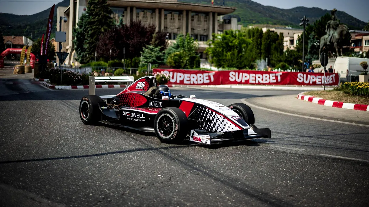 Bătălia decisivă din Super Rally 2022 se dă sâmbătă, la Craiova
