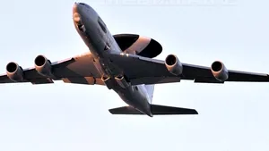 NATO continuă monitorizarea mişcărilor militare ruse cu avioane care survolează România şi Polonia