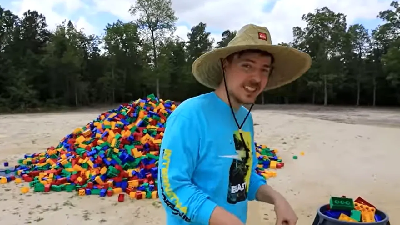 Show-urile TV se mută pe YouTube: Cursa pentru cel mai mare lego din lume