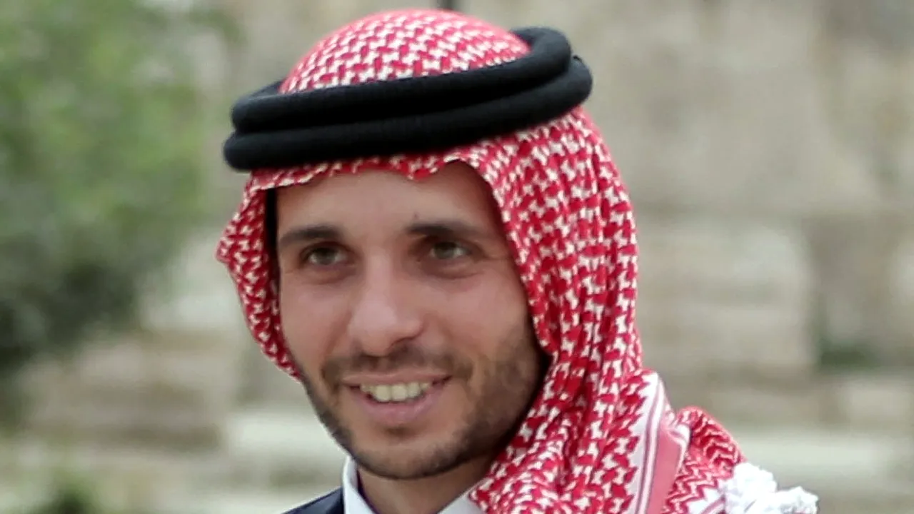 Descinderi la Palatul fostului prinţ moştenitor al Iordaniei. Prinţul Hamzah este acuzat de o presupusa tentativă de lovitură de stat