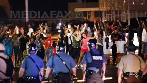 Un fotograf al agenţiei Getty Images a fost reţinut pentru scurt timp la Ferguson