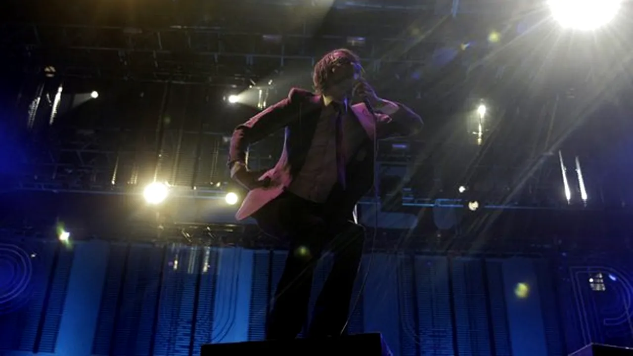 Trupa Pulp susţine un concert la B'estfest Summer Camp 2012 - VIDEO