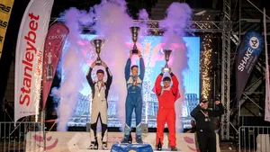 „Trăiesc un vis”: Cristian Tauru a devenit cel mai tânăr campion național absolut din istoria driftului românesc