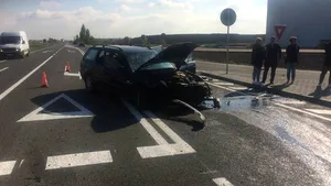Cinci răniţi într-un accident în lanţ produs în Timişoara