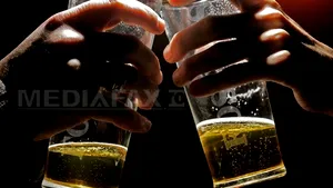 CNA vrea să deruleze o campanie prin care să îi determine pe adolescenţi să consume bere fără alcool