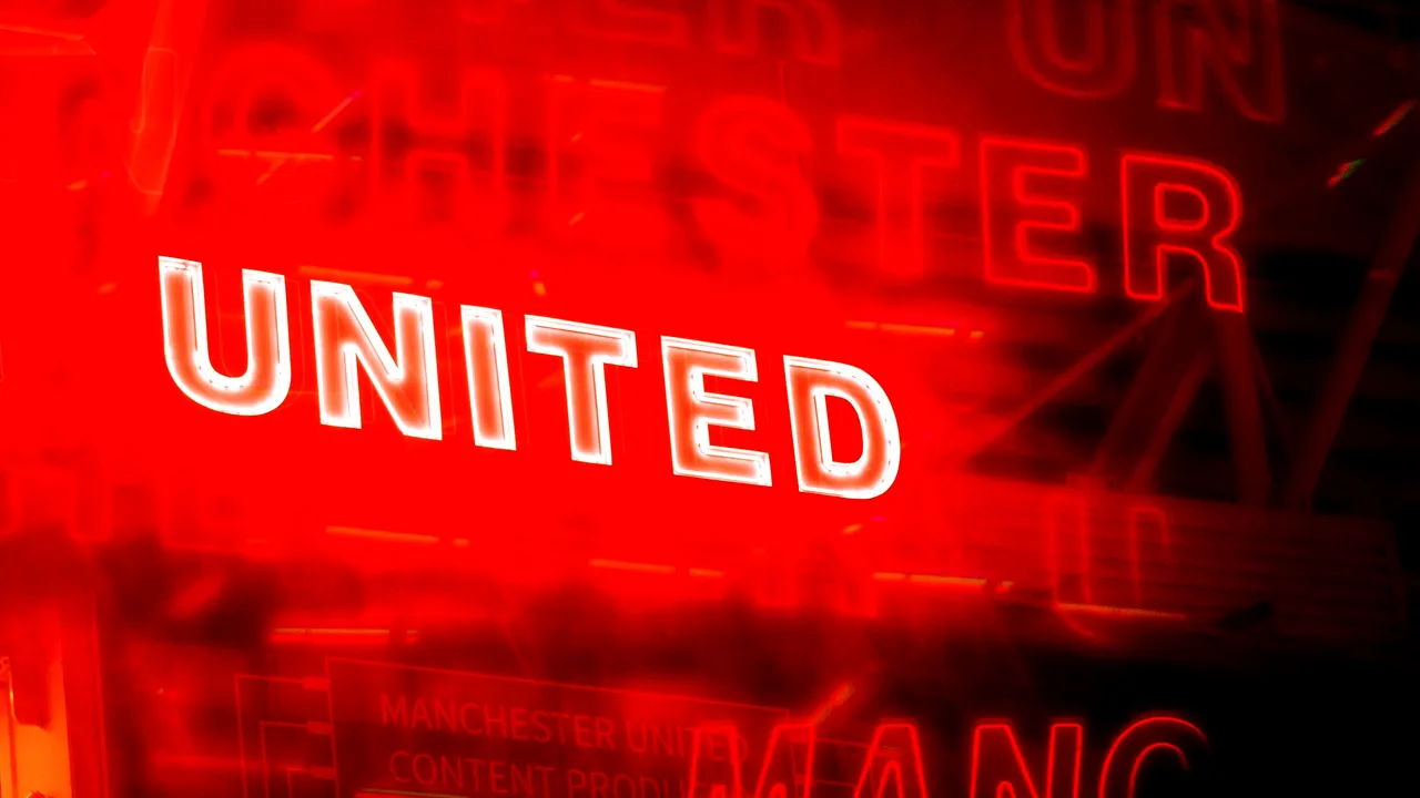 Antreprenorul finlandez Thomas Zilliacus spune că a făcut o ofertă pentru Manchester United