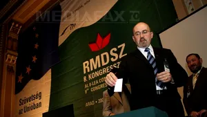 COMENTARIU: UDMR, aceeaşi şi de la capăt